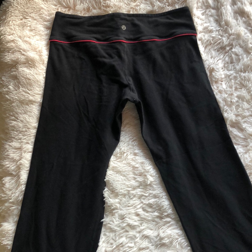 Lululemon yoga pants